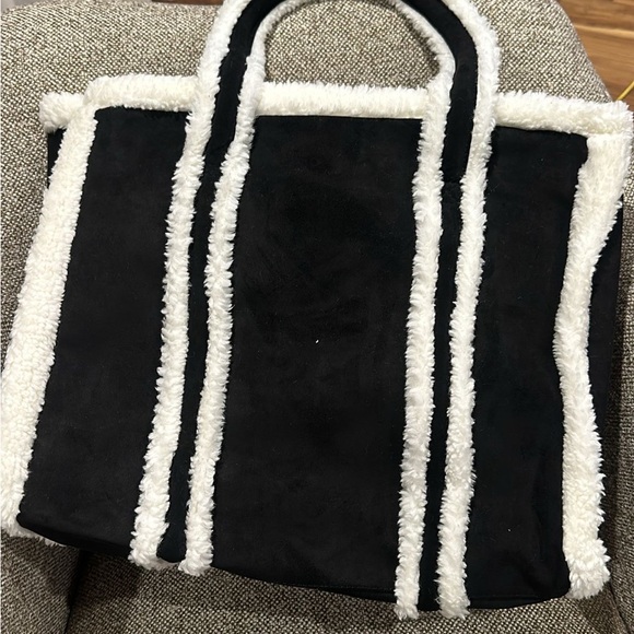 New never used Alo winter fun tote bag - Picture 6 of 8